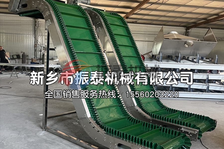 裙邊皮帶輸送機跑偏的原因和解決方法