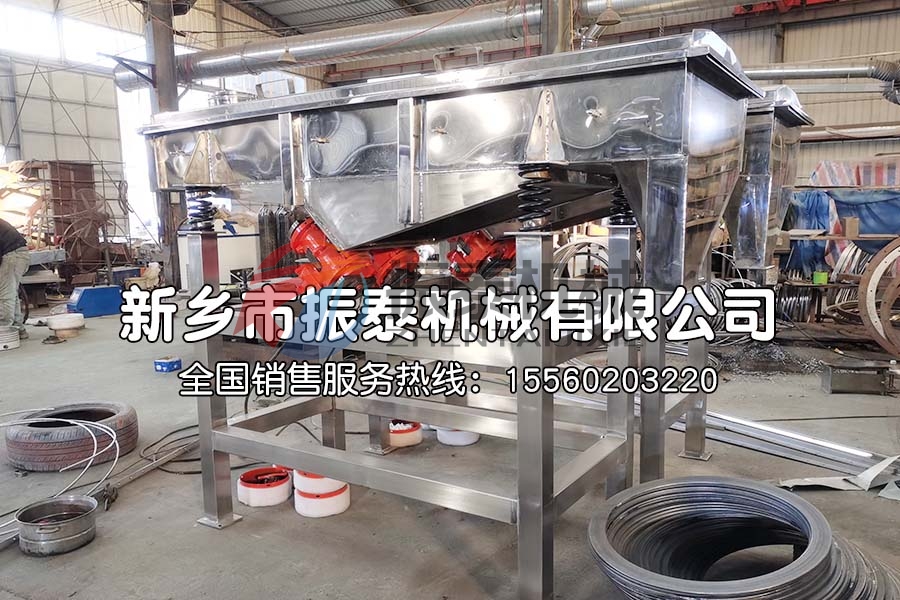 直線振動篩物料跑偏